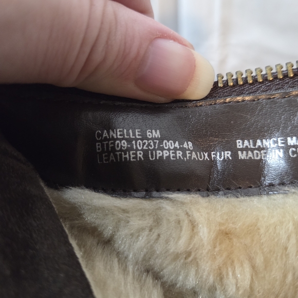 BareTraps Women's Dark Brown Leather Faux Fur Winter Boots Size 6 - Picture 8 of 8